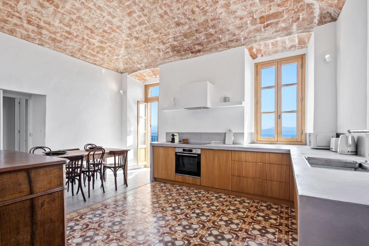 Cargese, Appartement De Charme Surplombant Le Port Exterior photo